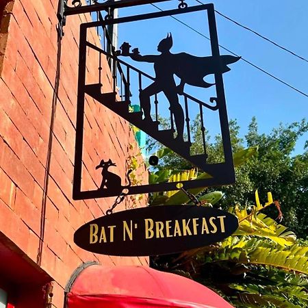 Pousada Bat N Breakfast No Beco Do Batman San Paolo Esterno foto